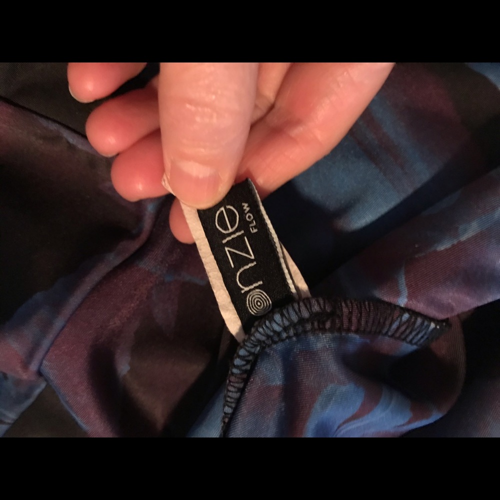 Onzie Yoga Leggings.  High waist! - Picture 2 of 4